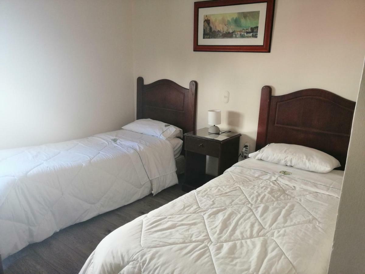 לה סרנה Hotel Londres מראה חיצוני תמונה