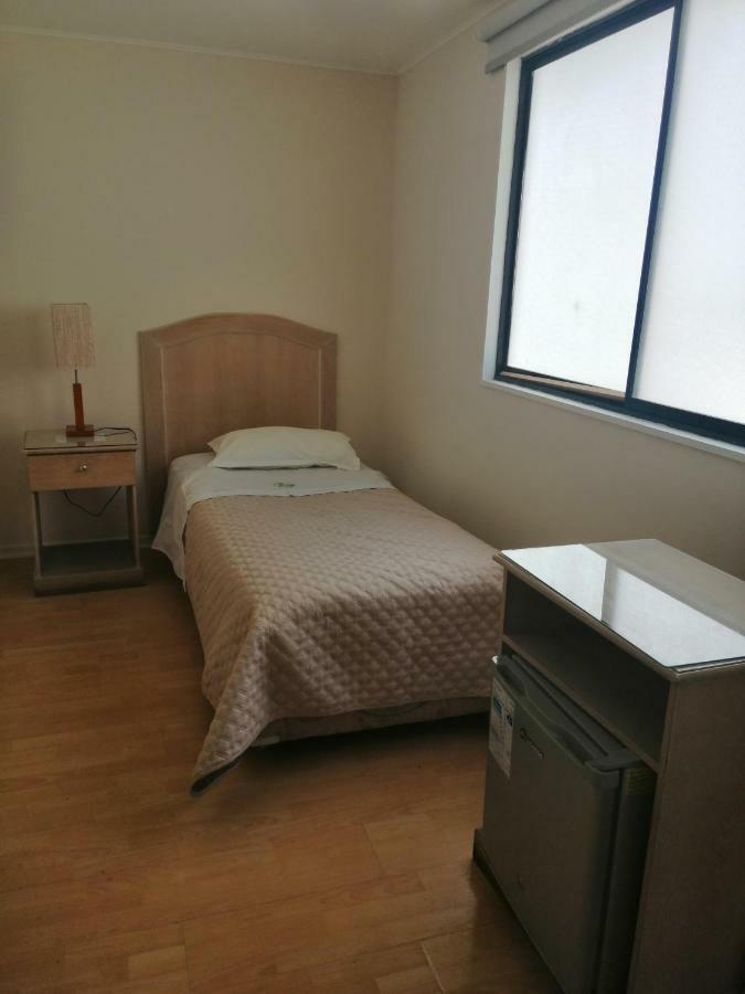 לה סרנה Hotel Londres מראה חיצוני תמונה
